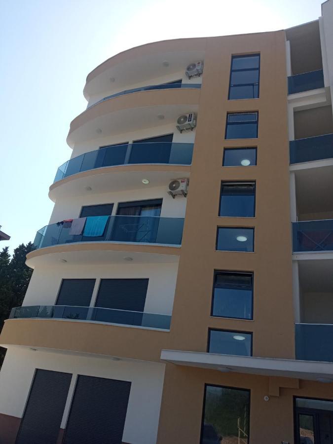 Apartman Ami Ulcinj Eksteriør bilde