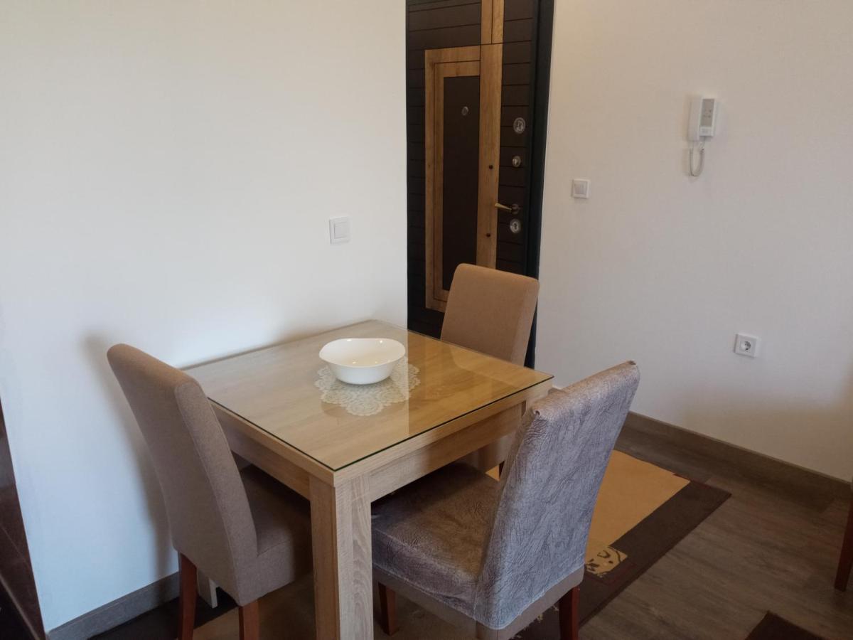 Apartman Ami Ulcinj Eksteriør bilde